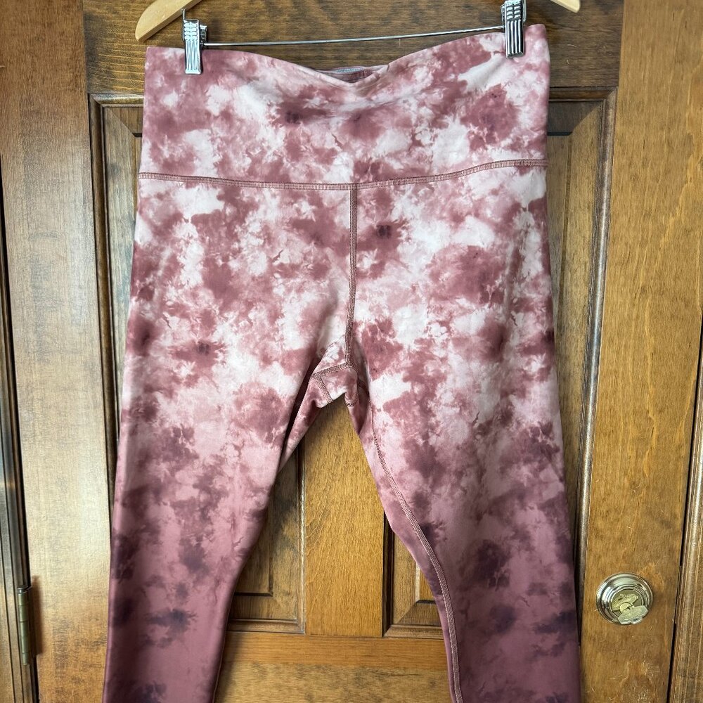 Athleta Light/Dark Pink Elation 7/8 Tight Leggings 1X
